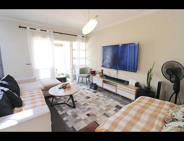 2 BEDROOM APARTMENT FOR SALE IN RIVONIA
